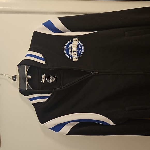 Detroit Pistons jacket - Picture 3 of 10